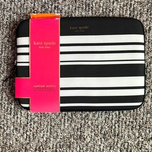 NWT✨Kate Spade Laptop Sleeve for macbook pro 13’